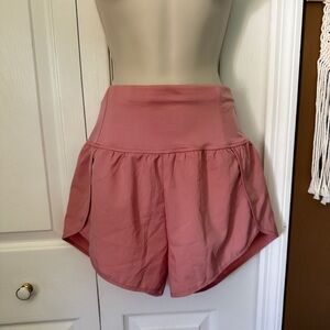 NWOT Love Tree Dusty Rose Athletic Shorts with Liner / Size M